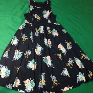 Long floral dress By Torrid
